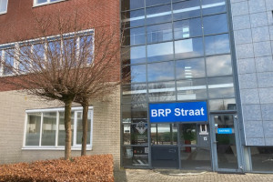 De gemeente in het landelijk nieuws. PvdA prijst ambtelijk ABG met de BRP-straat